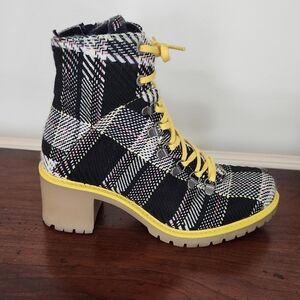 Plaid Ankle Boots with Yellow Accents Eric Michael Portugal Size 37